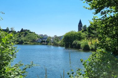 Blick auf das Ulmener Maar nach der Exkursion zum neuen Maar-Stollen, Landkreis Cochem-Zell
